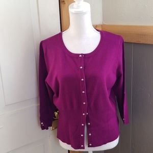 Cardigan in plum...